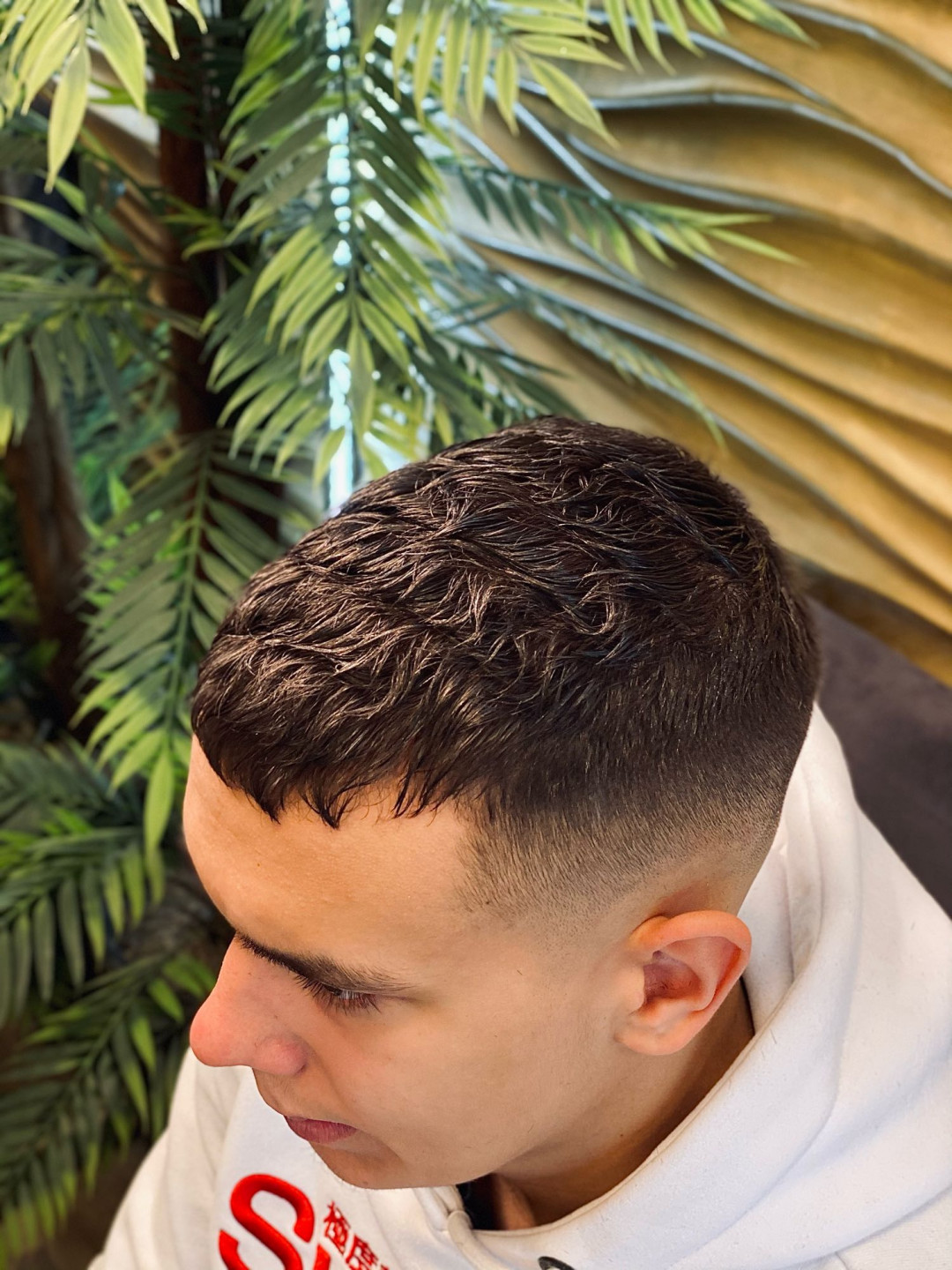 Salon Pirić #beograd Muško šišanje Muško šišanje makazama / mašinicom