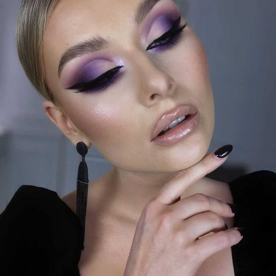 Golden Duo massage & Wellness studio #beograd Make-up / šminkanje Vecernji glam look Profesionalno 