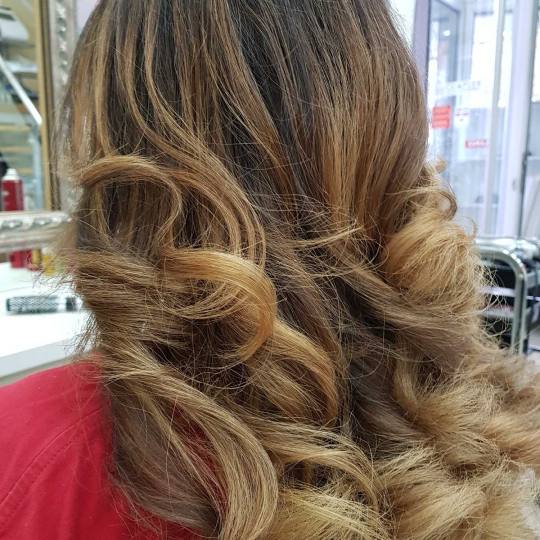 Perfect Lady #beograd Uvijanje, lokne i talasi