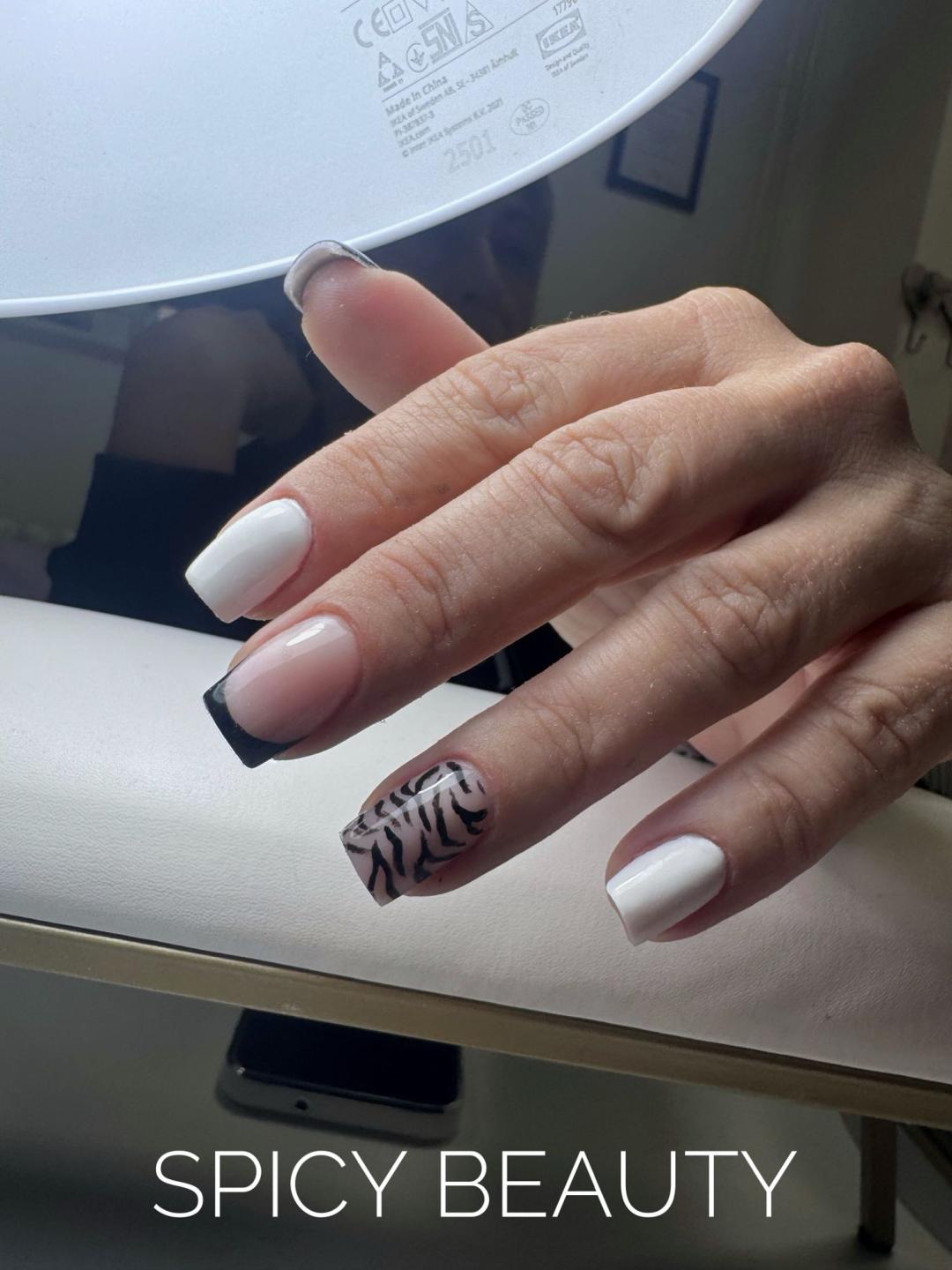 Korekcija noktiju - M dužina - Spicy beauty, Beograd Korekcija noktiju Nokti Korekcija noktiju, Beograd, Bežanijska kosa, Bežanija, Ledine, Surčin