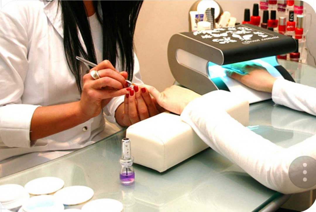 Grossi cosmetic #beograd Nadogradnja noktiju