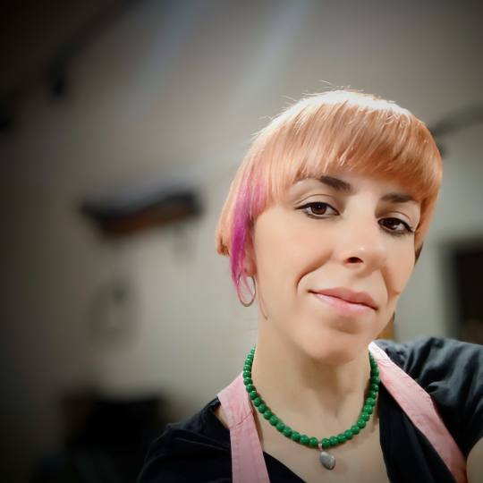 Frizerska Radionica #beograd Farbanje kose Farbanje cele dužine - kosa srednje dužine Color, nega