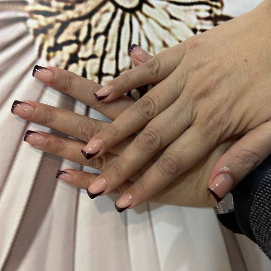 Beauty Studio S #beograd Izlivanje noktiju Izlivanje noktiju gelom - S dužina