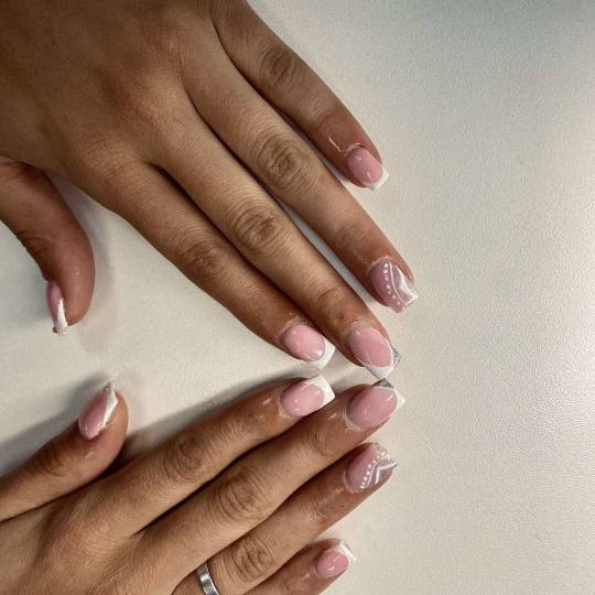 Grkinja Beauty Studio #krusevac Nadogradnja noktiju Nadogradnja noktiju tipsama