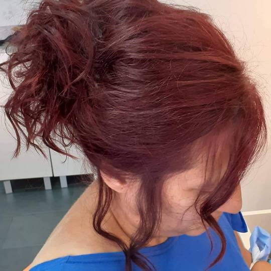 Marija Danković #nis .....Podignuta kosa uvek je odličan izbor 😊