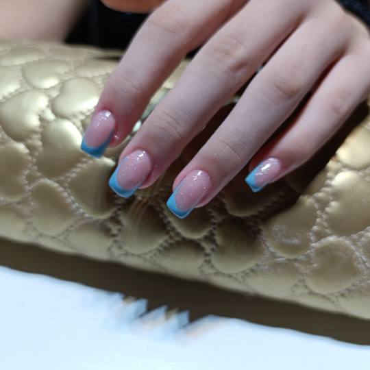 Nail Studio MPN #beograd Izlivanje noktiju Izlivanje noktiju gelom - S / M / L dužina Dodatak na us