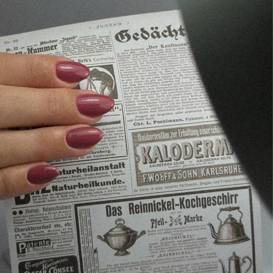 La belle beauty corner #nis Izlivanje noktiju Izlivanje noktiju gelom - S dužina