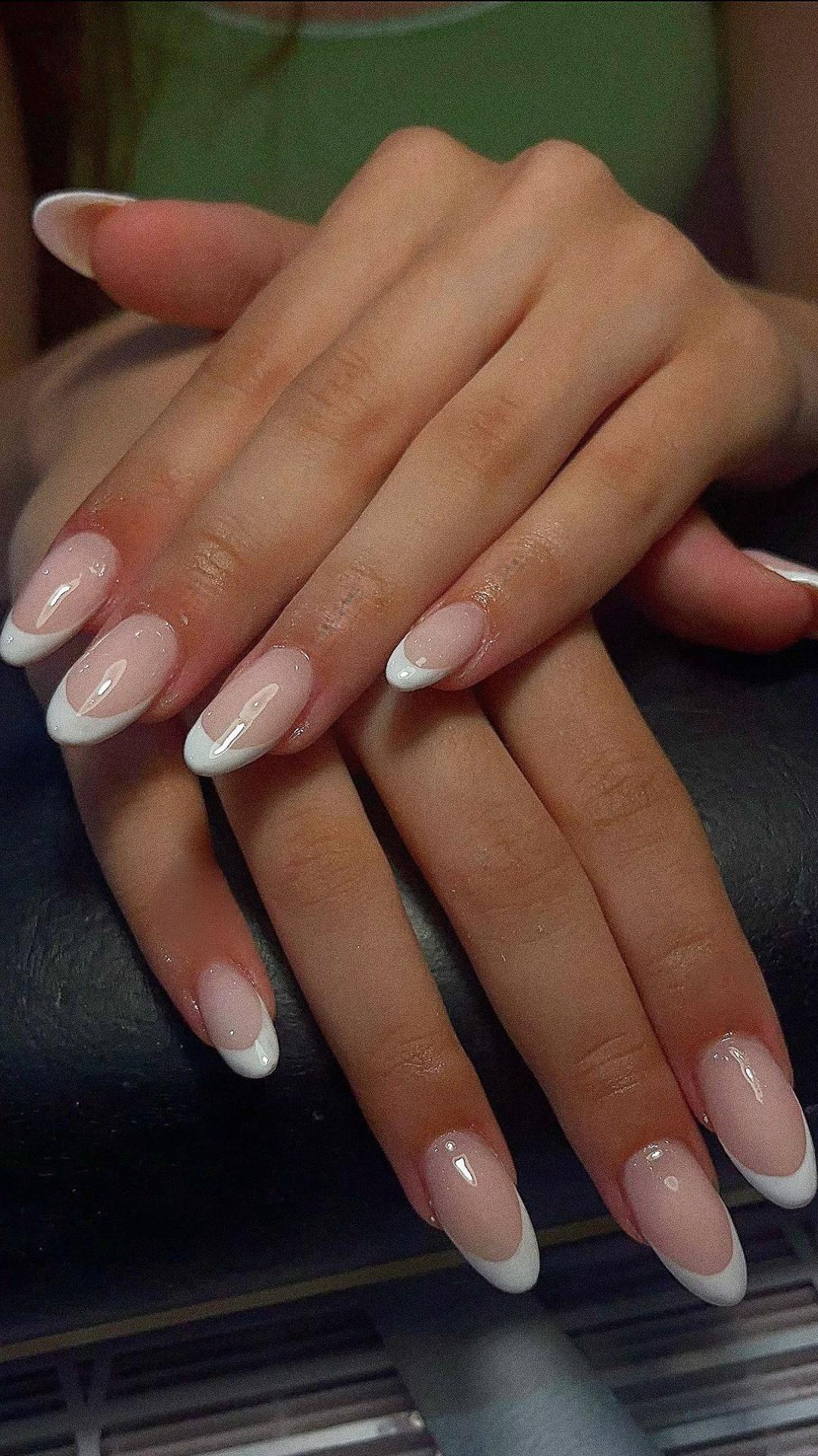 French - dodatak uz uslugu - Esthetique Privé, Beograd Estetski pedikir Nokti Estetski pedikir, Beograd, Centar, Stari grad, Dorćol