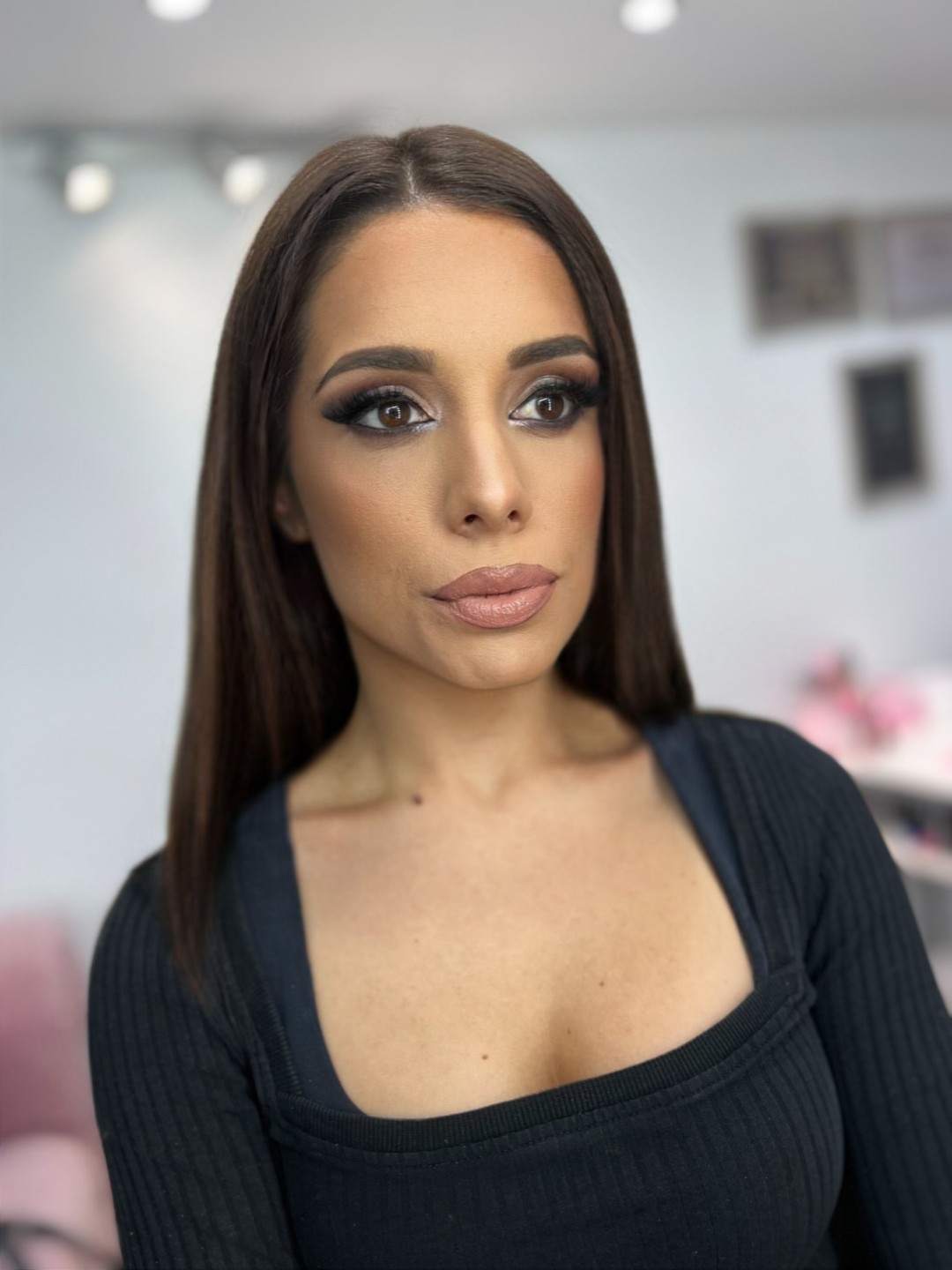 Profesionalno šminkanje - večernja šminka - Just me, Beograd Make-up / šminkanje Lice Make-up / šminkanje, Beograd, Vračar, Čubura, Crveni krst