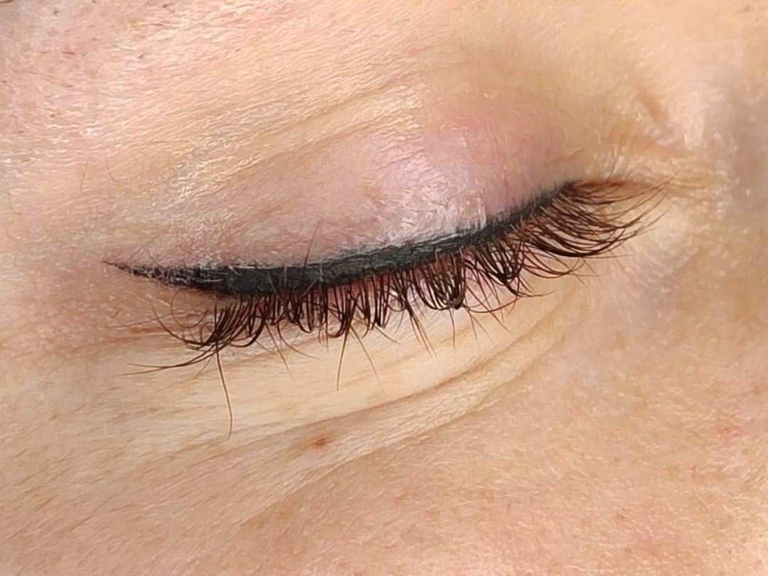 Angels #novisad Trajna šminka Trajna Sminka Eyeliner - po kvalitetu PhiAcademy