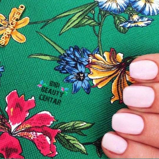 Bibi beauty centar #beograd Gel lak Gel lak - ruke nails by bibi