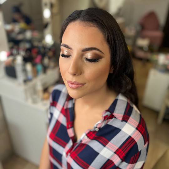 Bibi beauty centar #beograd Make-up / šminkanje Profesionalno šminkanje + veštačke trepavice mak