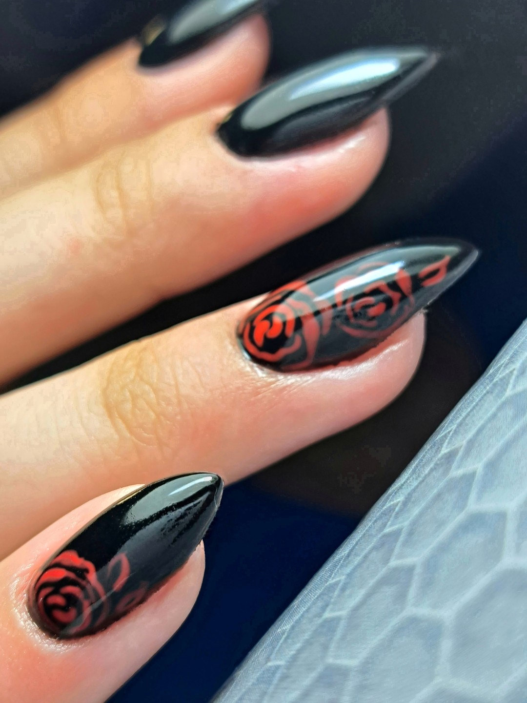 Beauty Studio by Milica Pavlović #beograd Ukrašavanje noktiju Jednostavan dizajn-dodatno uz uslugu