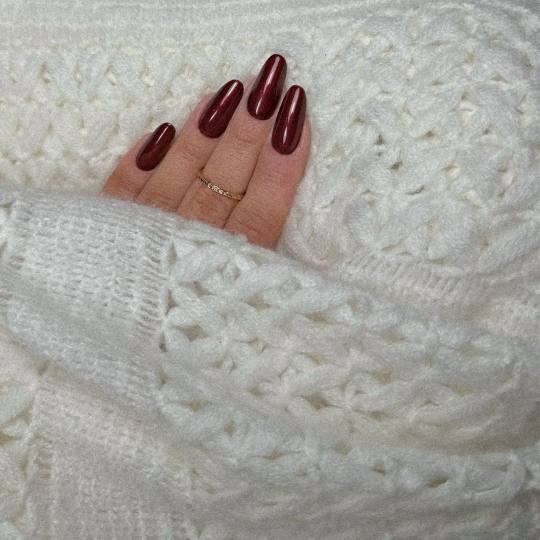 La belle beauty corner #nis Izlivanje noktiju Izlivanje noktiju gelom - L dužina