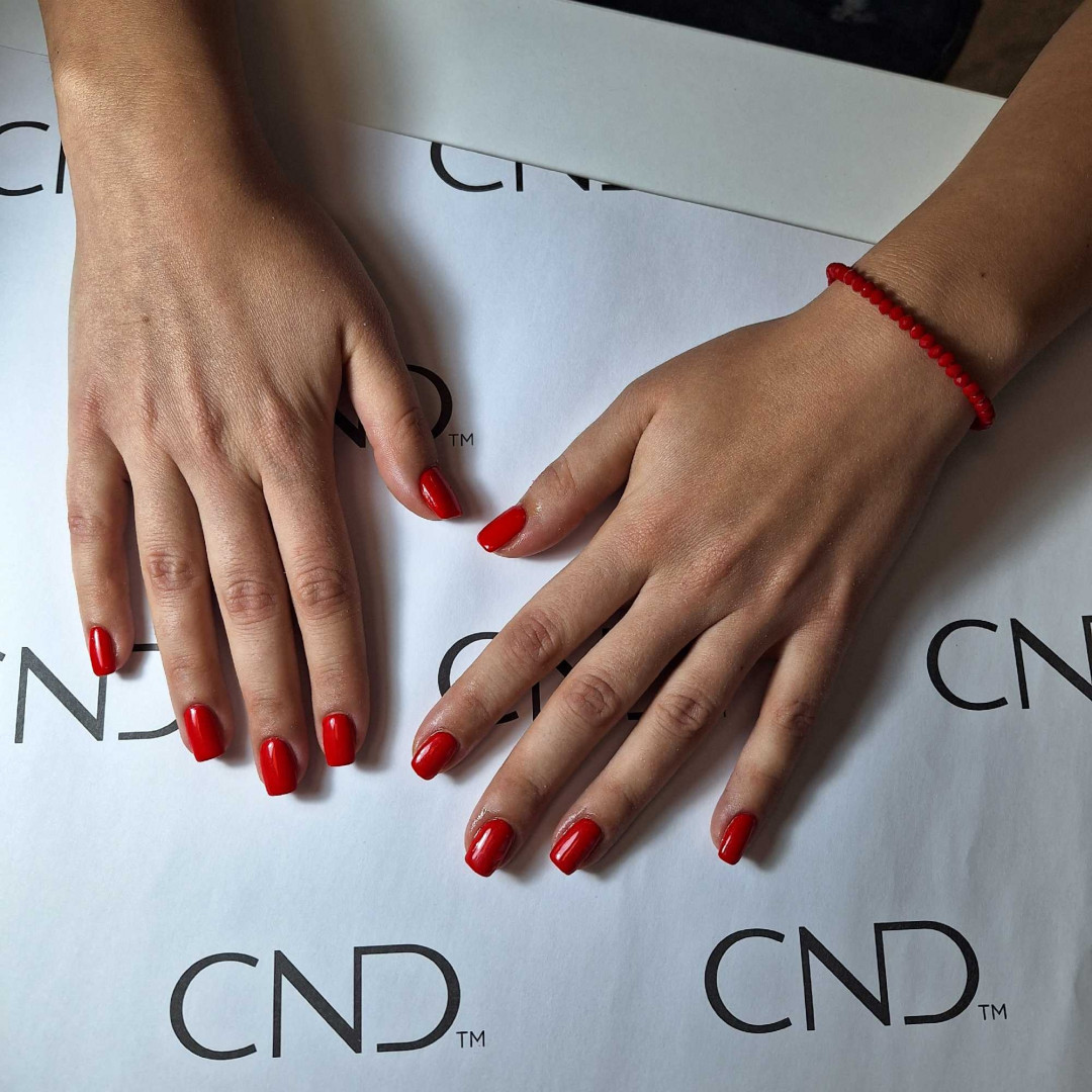 Monstera beauty salon #beograd Manikir Manikir + gel lak