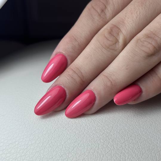 Ena beauty studio #nis Izlivanje noktiju Izlivanje noktiju gelom - L dužina