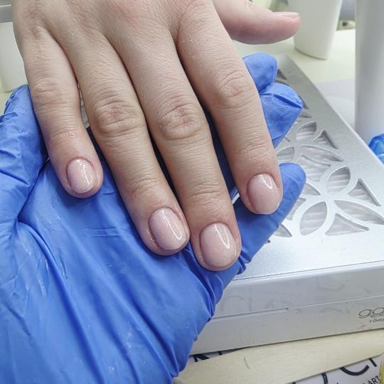 Gospođica Draga #novisad Ojačavanje noktiju Ojačavanje noktiju rubber bazom Ojačavanje noktiju r