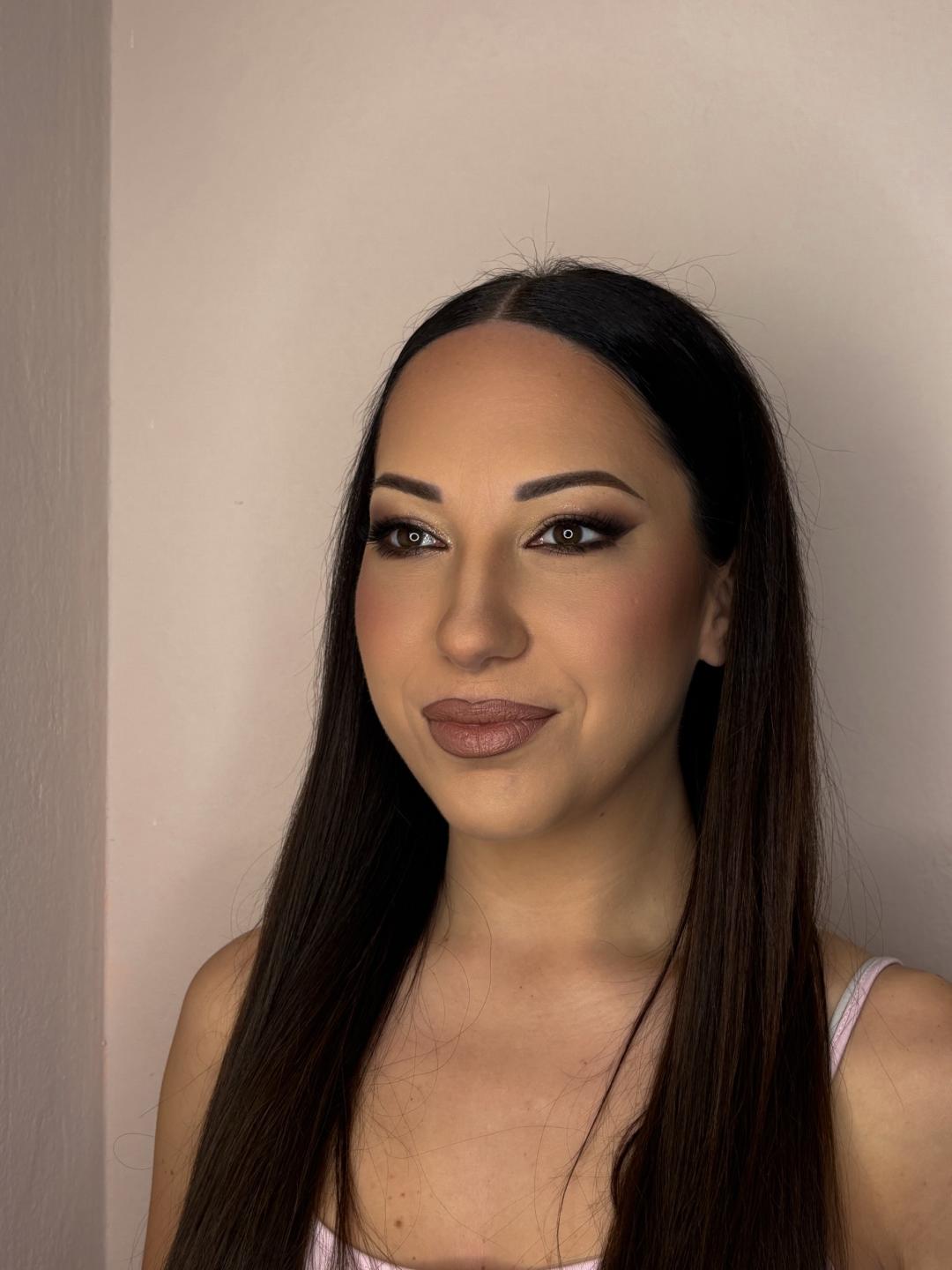 Profesionalno šminkanje - za svečane prilike - Aura Beauty, Beograd Make-up / šminkanje Lice Make-up / šminkanje, Beograd, Vračar, Čubura, Crveni krst