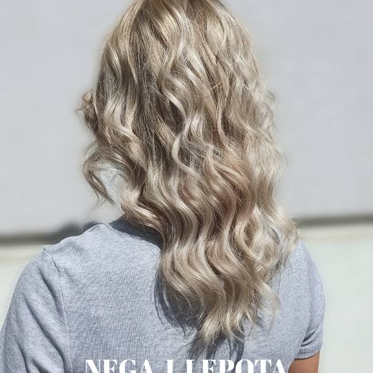 Nega i lepota NS 1 #novisad Pramenovi Ombre / Balayage - kosa srednje dužine