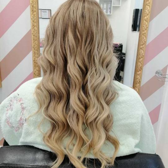 Crown 88 #beograd Ombre, sombre, balayage Balayage + preliv + olaplex tretman - duga kosa