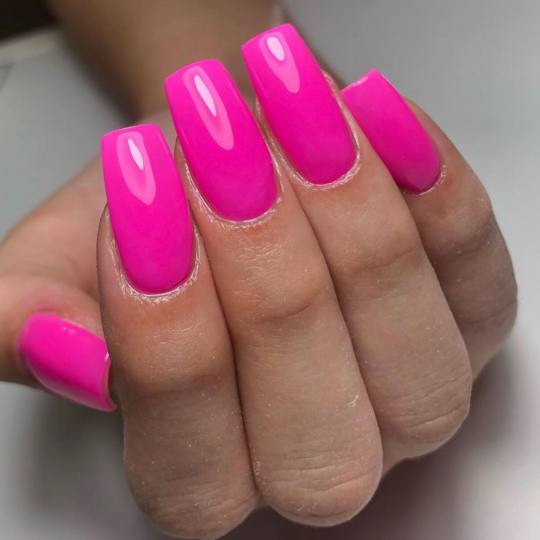Mademoiselle Beauty #beograd Izlivanje noktiju Korekcija izlivanja noktiju gelom - L dužina - rad s