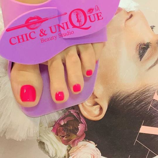 Chic & Unique Beauty Studio #beograd Medicinski pedikir + gel/lak