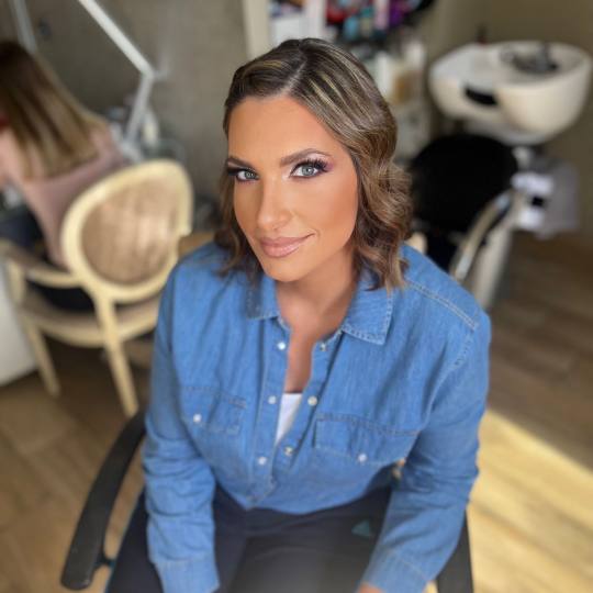 Bibi beauty centar #beograd Make-up / šminkanje Profesionalno šminkanje + veštačke trepavice pro