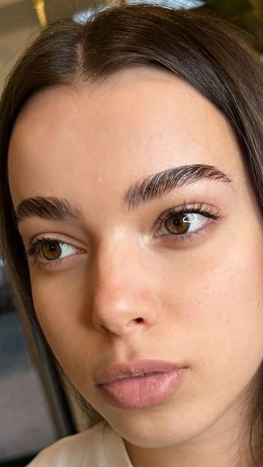 Esthetique Privé #beograd Obrve Brow lift + lash lift + farbanje obrva i trepavica