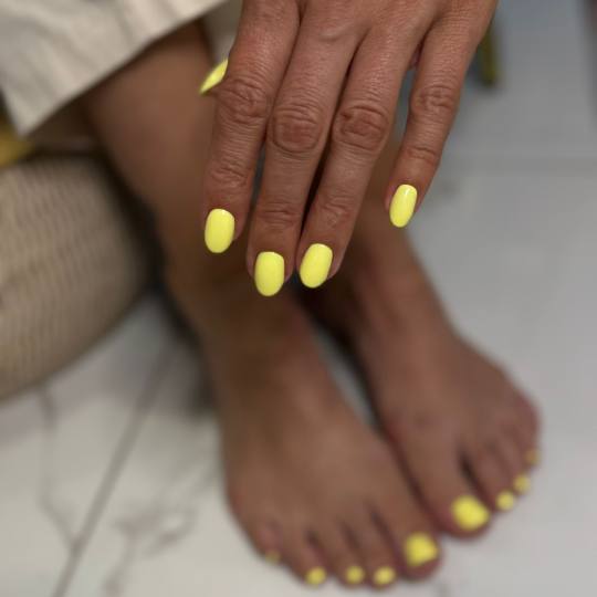 aBeauty Salon Lepote #beograd Manikir Ruski manikir + gel lak U salonu aBeauty pružamo ti besprekor
