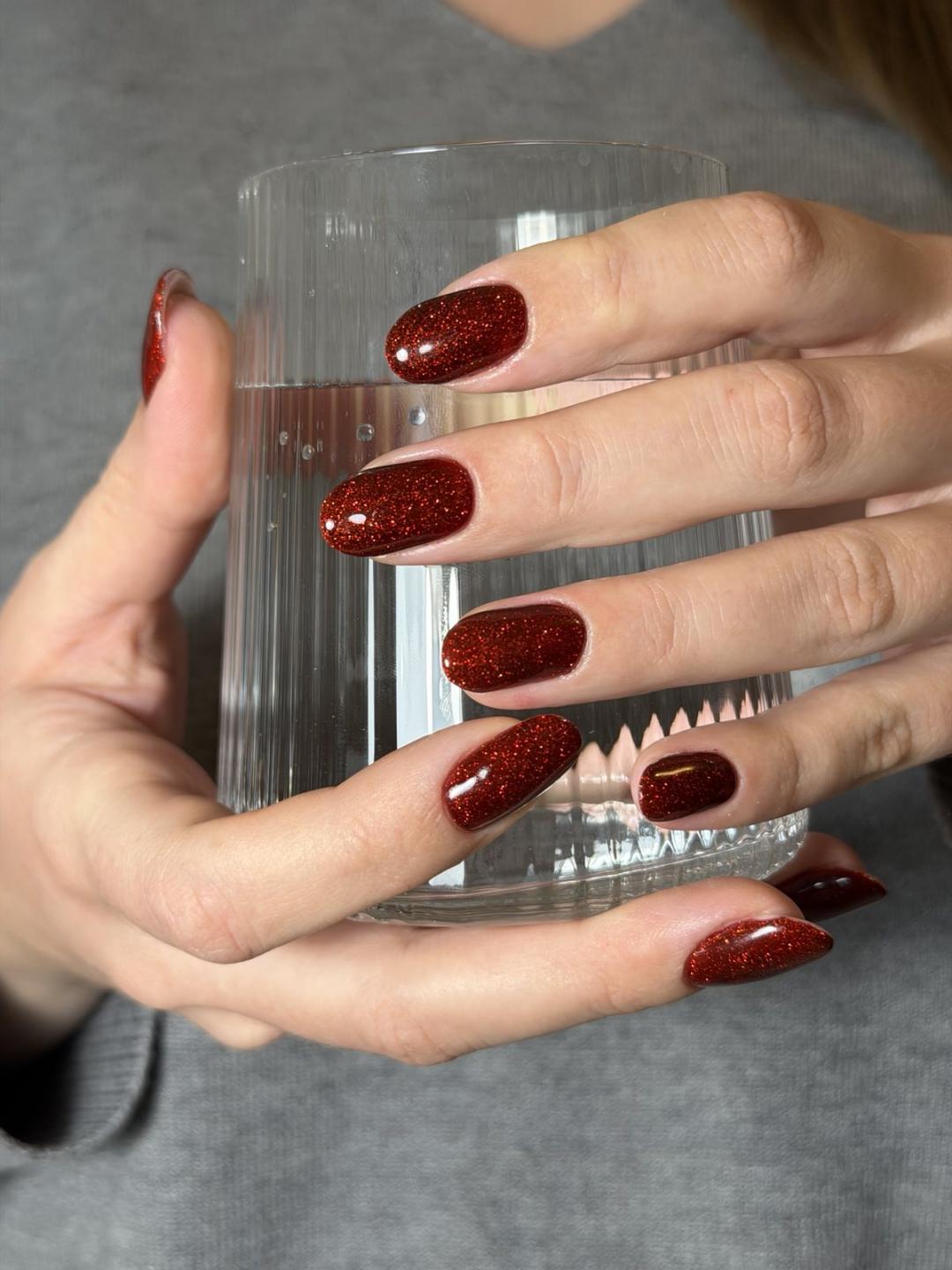 Blank beauty #beograd Manikir Manikir + ojačavanje noktiju rubber bazom