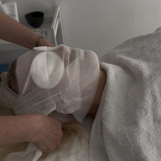 Sandra estetik studio #beograd Tretmani protiv bora Biodroga Perfect Age ✨ Koža nahranjena, osve�