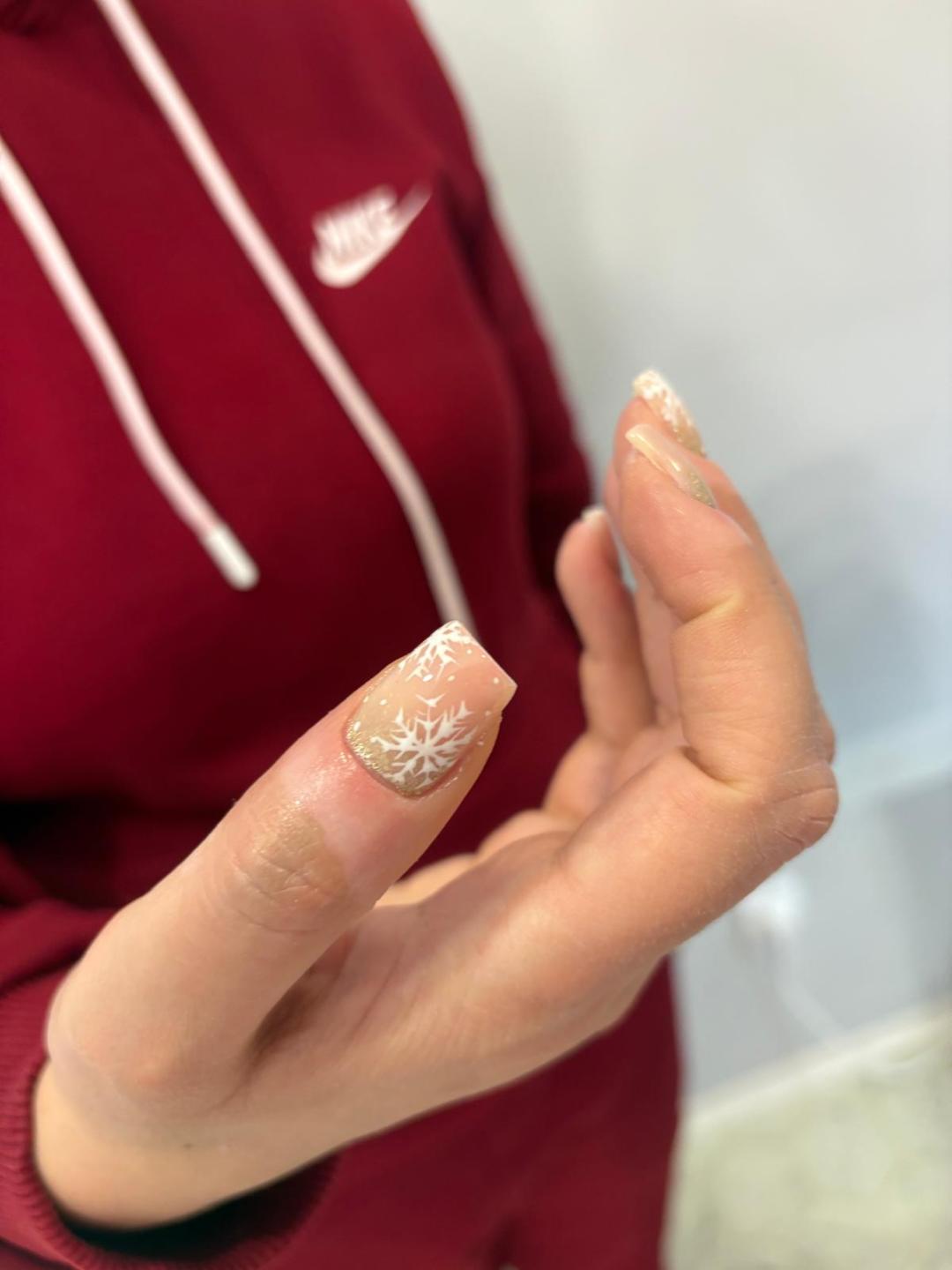 Angels #novisad Manikir Manikir + ojačavanje noktiju gelom