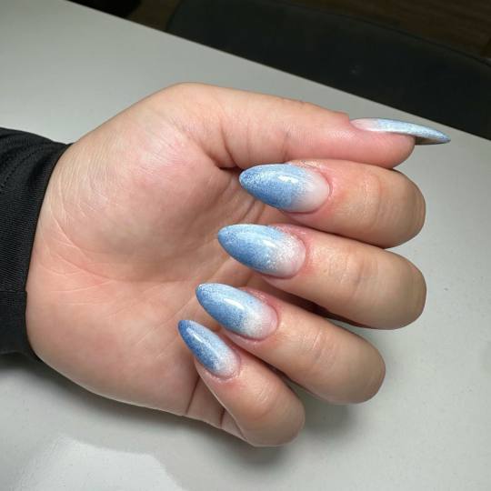 44. Beauty Concept #beograd Izlivanje noktiju Kombinovani manikir + izlivanje noktiju gelom - L duž