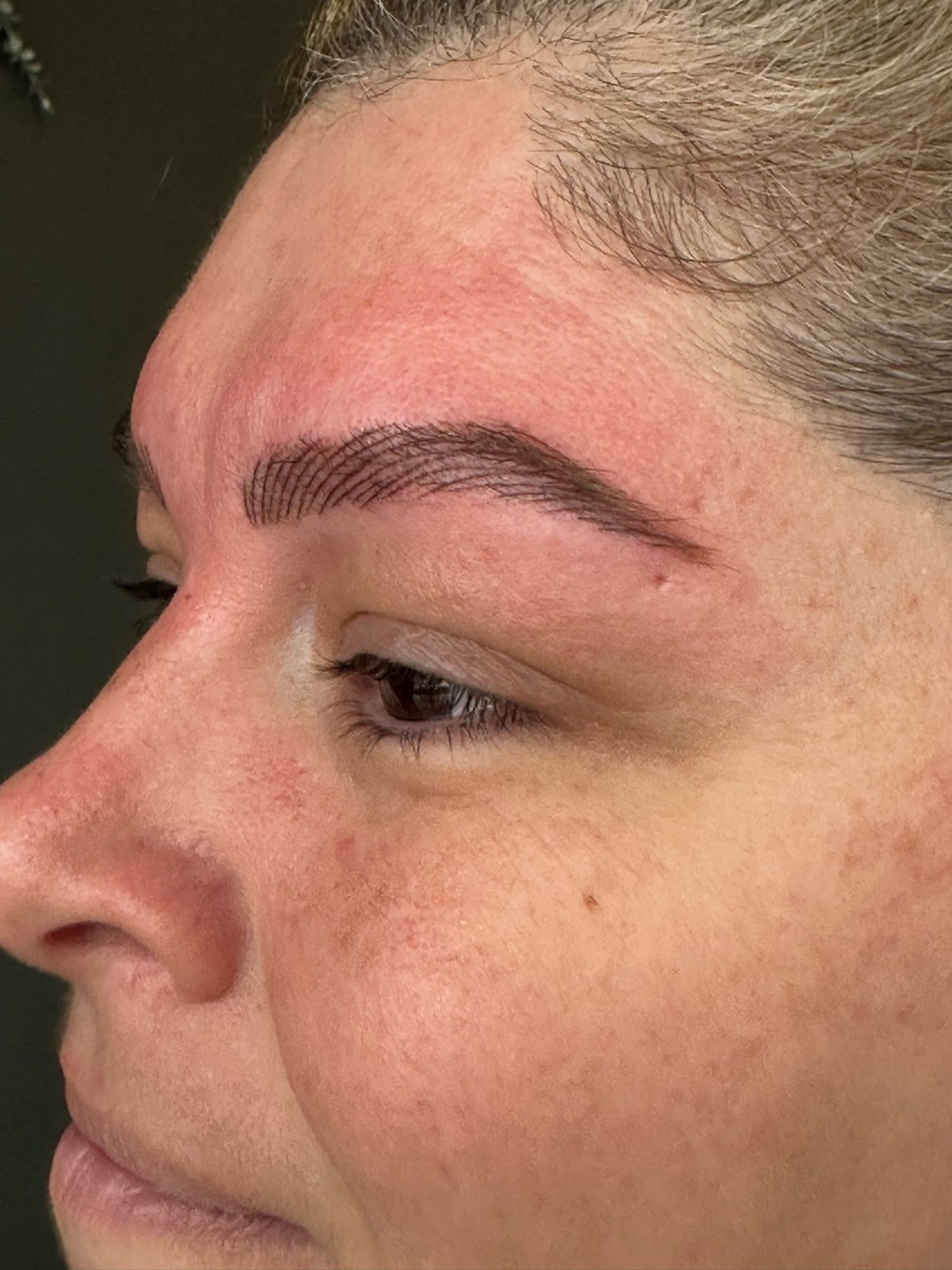 AmiSo Beauty Studio #novisad Trajna šminka Trajna šminka obrva - prirodna tehnika iscrtavanja dlačica