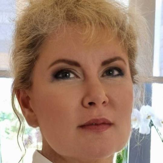 Iris + #beograd Make-up / šminkanje Profesionalno šminkanje