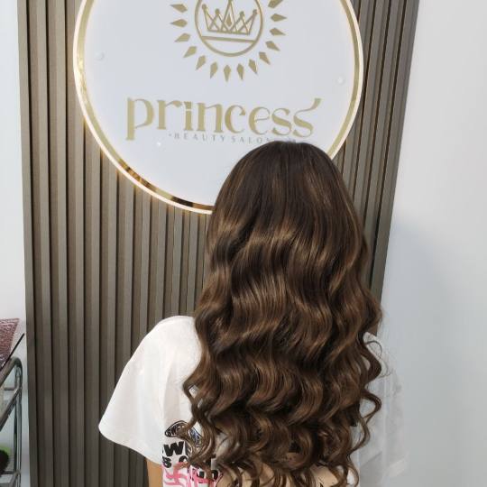 Princess beauty #nis Farbanje kose Svečana frizura - Talasi - duga kosa