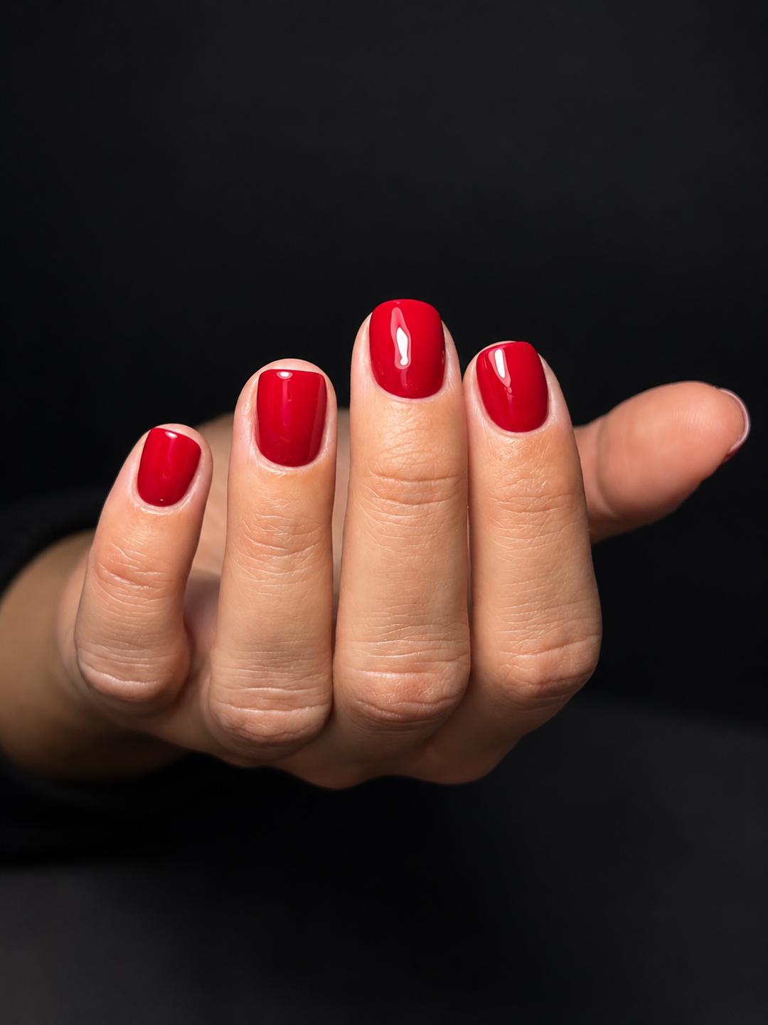 Korekcija rubber baze/ gel lak - Maca, Beograd Korekcija noktiju Nokti Korekcija noktiju, Beograd, Banovo brdo