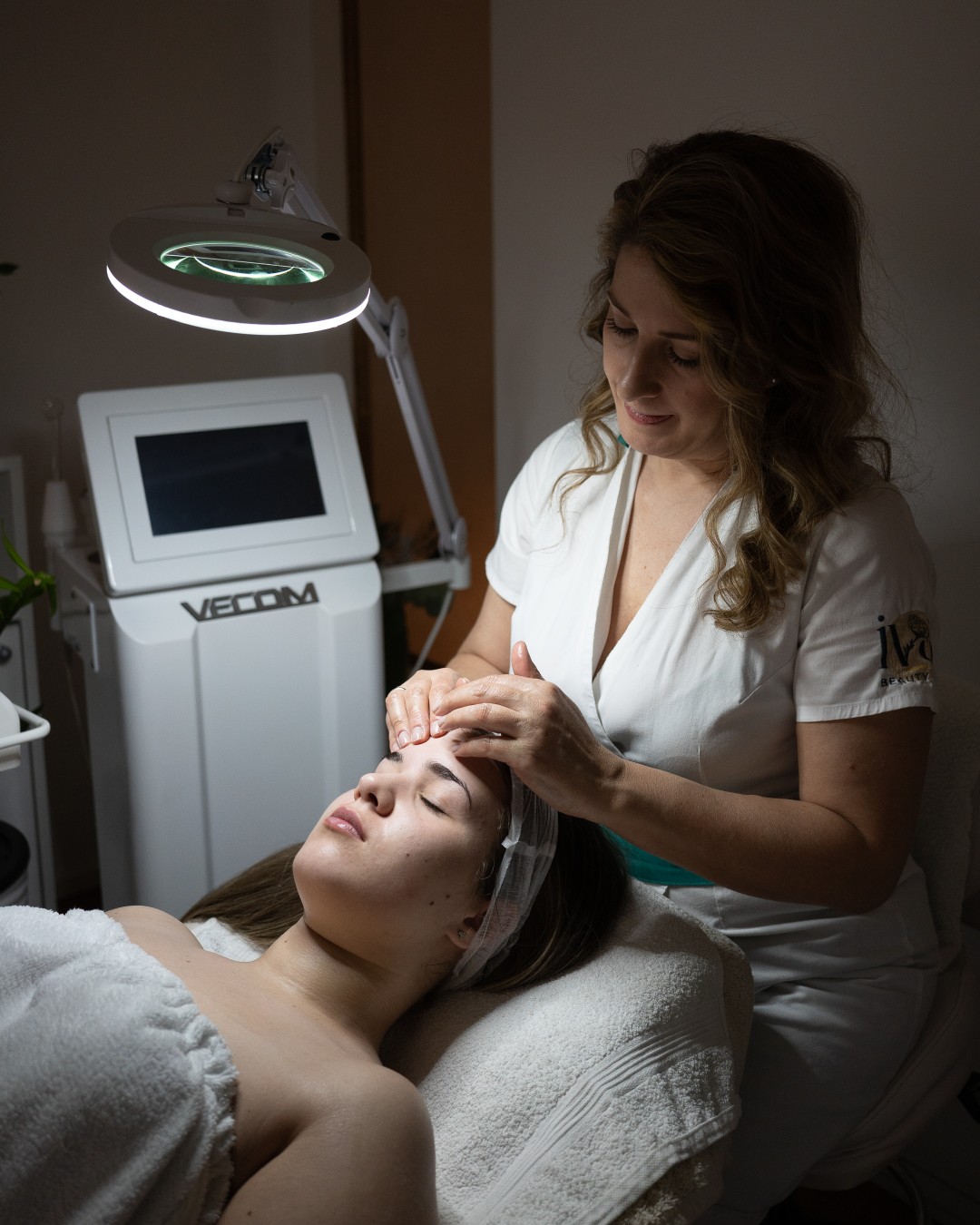 Iva Beauty Lab 2 #beograd Radiotalasni i ultrazvučni tretmani Ultrazvučno čišćenje lica + mezoterapija lica