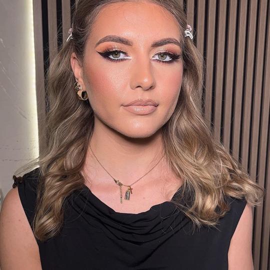 Vanilla Beauty Concept #beograd Make-up / šminkanje Profesionalno šminkanje - klasično šminkanje