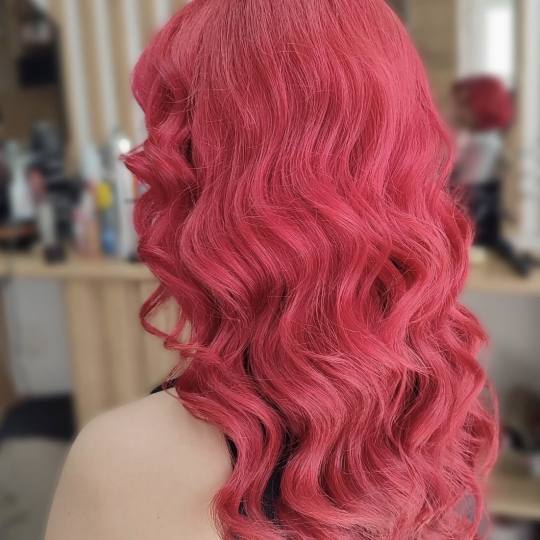 Jelena Marinković #beograd Feniranje i stilizovanje Feniranje na ravno / lokne - duga kosa Feniranj