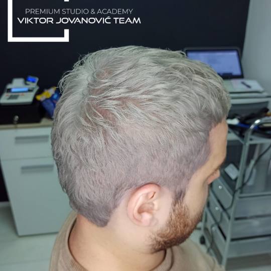 BEAUTY CENTER Viktor Jovanović #subotica Farbanje kose