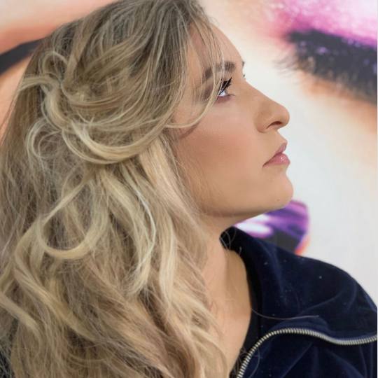 GM Beauty studio #beograd Make-up / šminkanje Profesionalno šminkanje + veštačke trepavice