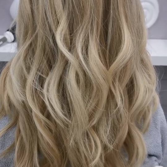 Hill Beauty Centar #beograd Feniranje i stilizovanje Feniranje na ravno / lokne - ekstra duga kosa