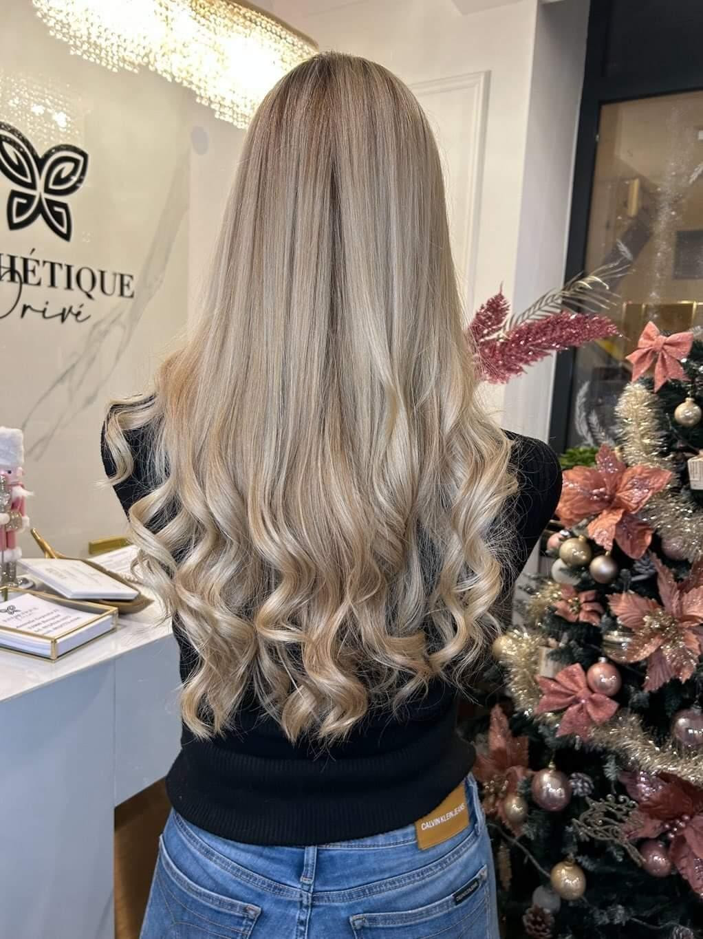 Esthetique Privé #beograd Uvijanje, lokne i talasi Hollywood talasi - ekstra duga kosa