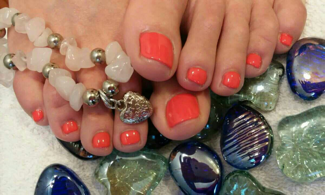 Unique Touch #beograd Estetski pedikir Estetski pedikir + gel lak