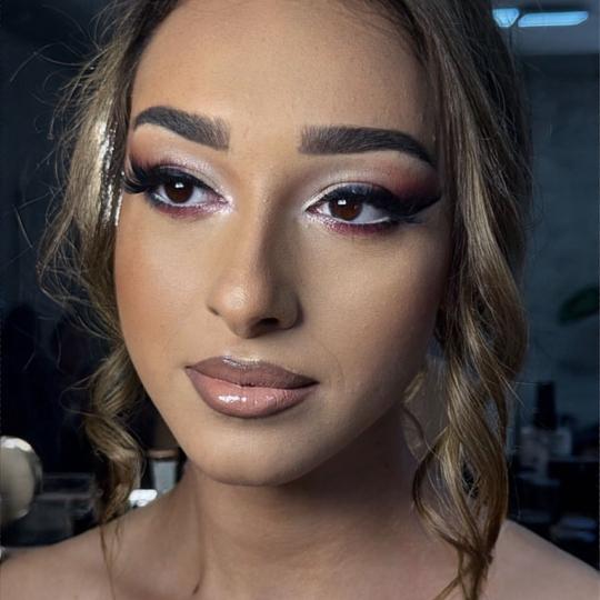 Beauty by Ivona Plus #nis Make-up / šminkanje Profesionalna večernja / dnevna šminka - sa trepavi