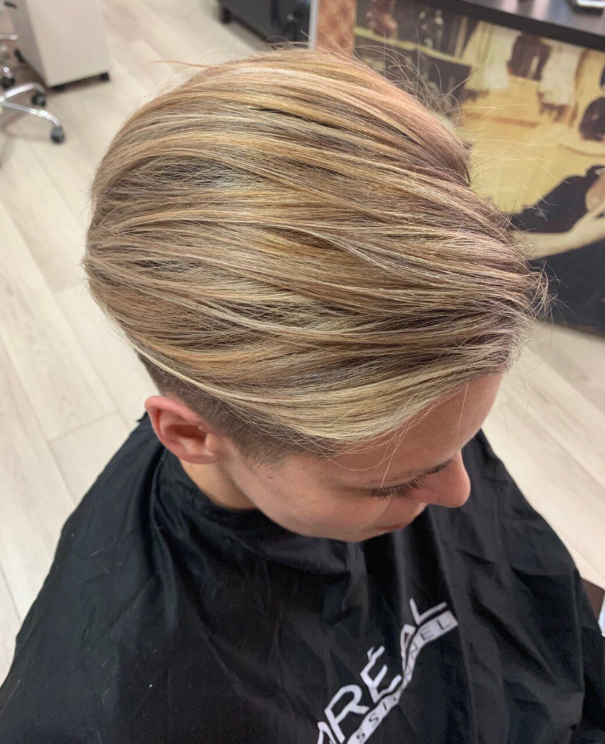 Hair Solutions #beograd Pramenovi Pramenovi na foliju 2 i više boja + preliv - kratka kosa