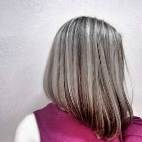 Bibi beauty centar #beograd Pramenovi Pramenovi na foliju u 1 / 2 boje / blanšem + preliv - kosa sr