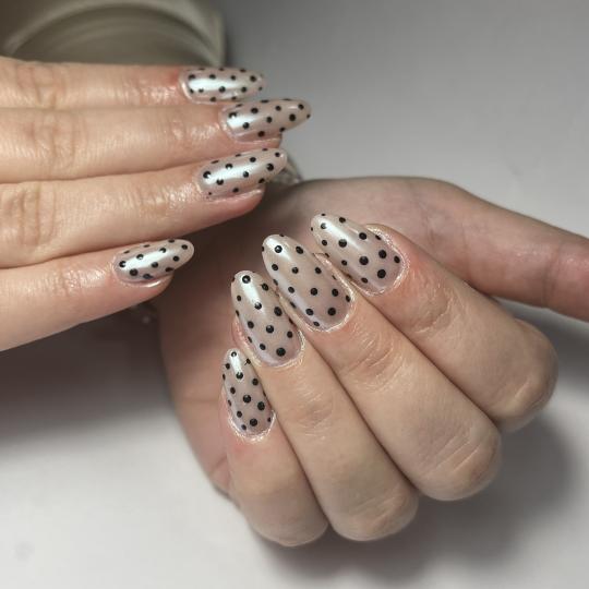 Princess beauty #nis Izlivanje noktiju Izlivanje noktiju gelom - M dužina