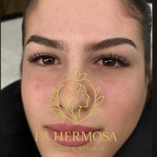 La Hermosa Beauty Studio #beograd Nadogradnja trepavica Nadogradnja svilenih trepavica - 1 na 1